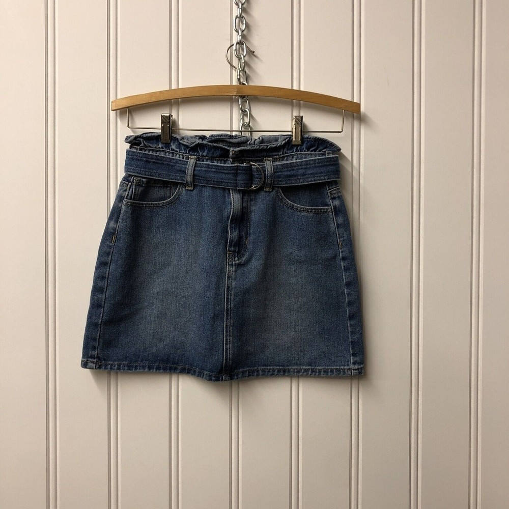 Pacsun Womens Skirt Size 25 With Belt Great‎ Condition